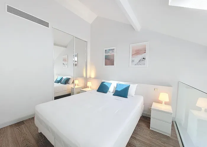 Nestor&jeeves - Eclat Nicois - - Near Nice